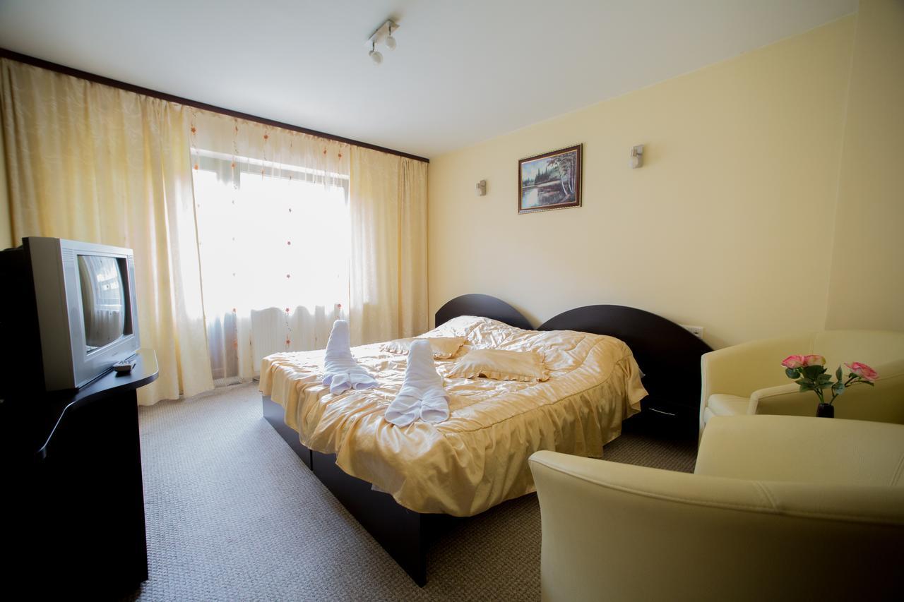 White Horse Predeal Exterior foto